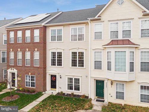 44289 Suscon Sq, ASHBURN, VA, 20147-6462 | Card Image