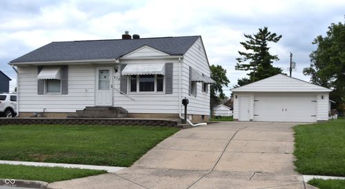 638 Byland Dr, Beech Grove, IN, 46107-2043 | Card Image