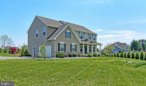 521 Lancelot Dr, HAMPSTEAD, MD, 21074-2038 | Card Image