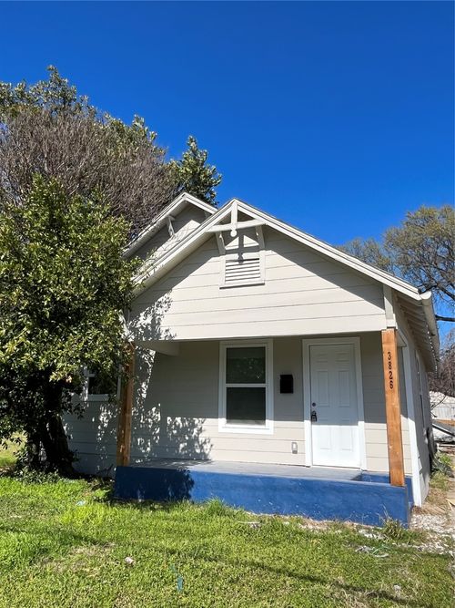 3826 Wilder St, Dallas, TX, 75215-3838 | Card Image