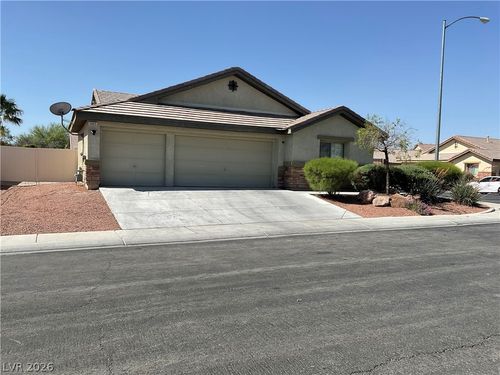 0-3005 Red Imp Ave, North Las Vegas, NV, 89081-6461 | Card Image