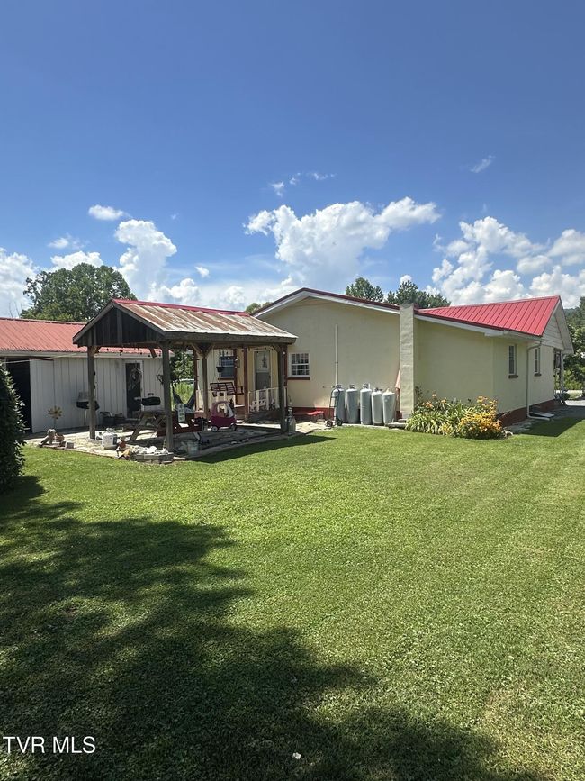 244 2 Nd Ave, House other with 2 bedrooms, 1 bathrooms and null parking in Dungannon VA | Image 19
