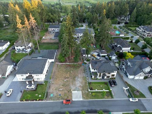 13088 57 Ave, Surrey, BC, V3X3X3 | Card Image