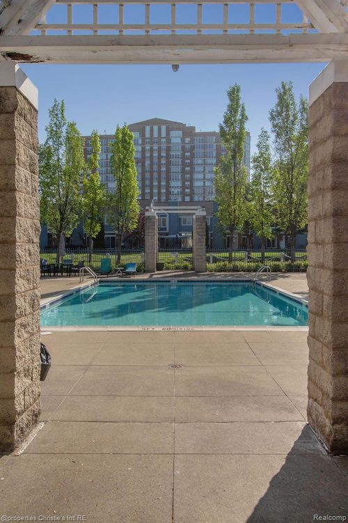 apt-16b-3320 Spinnaker Ln, Detroit, MI, 48207-5006 | Card Image