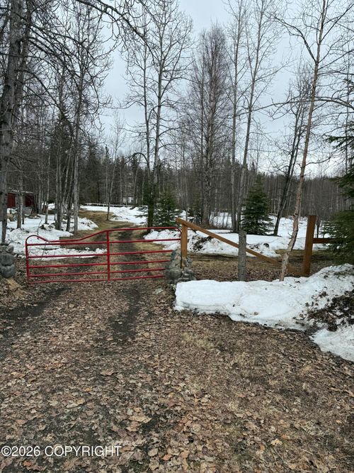 22 Unknown Street, Chugiak, AK, 99567 | Card Image