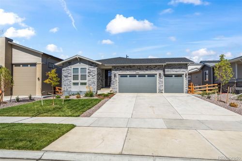 24985 E 41st Ave, Aurora, CO, 80019-2482 | Card Image