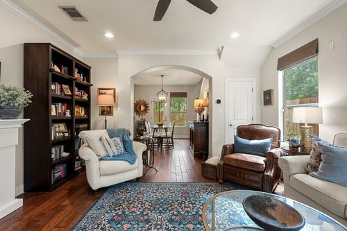 2-6708 Menchaca Rd, Austin, TX, 78745-4989 | Card Image