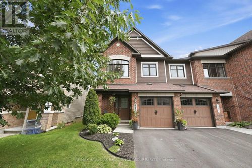 2241 Marble Cres, Rockland, ON, K4K0G9 | Card Image