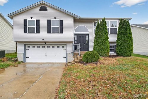 28 Sassafras Ct, Saint Charles, MO, 63303-5995 | Card Image