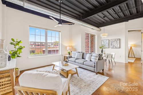 apt-205-2338 Yadkin Ave, Charlotte, NC, 28205-1887 | Card Image