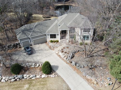 14704 White Oak Dr, Burnsville, MN, 55337-4153 | Card Image