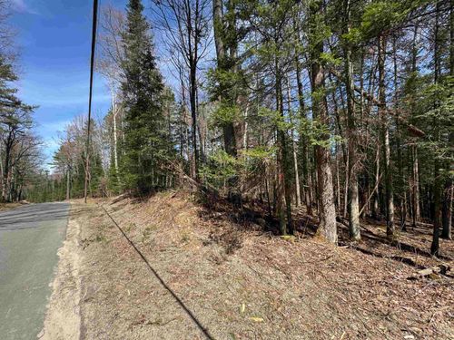00 Prospect St, Bethlehem, NH, 03574 | Card Image