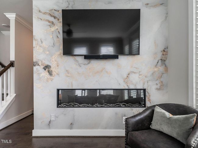 009-1280x960-family-room | Image 10