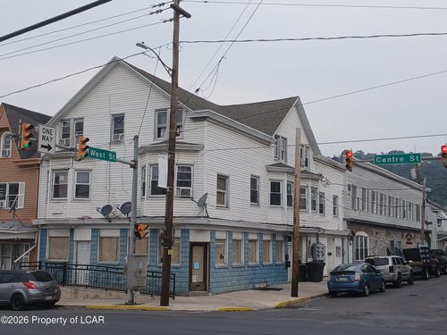 201 W Centre St, Shenandoah, PA, 17976-1608 | Card Image