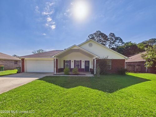 3504 N 7th St, Ocean Springs, MS, 39564-8680 | Card Image