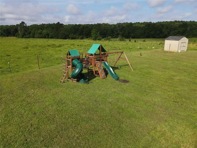Does not come with Play set | Image 37