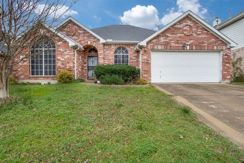 314 Swallowtail Ct, Grand Prairie, TX, 75052-4862 | Card Image
