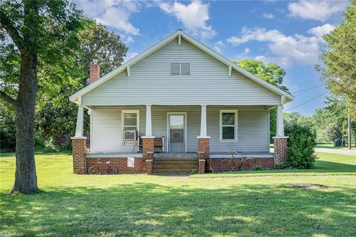 4712 Mooresville Rd, Salisbury, NC, 28147-7653 | Card Image