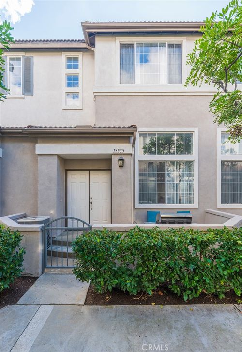 13535 Cobblestone Ln, Westminster, CA, 92683-2375 | Card Image