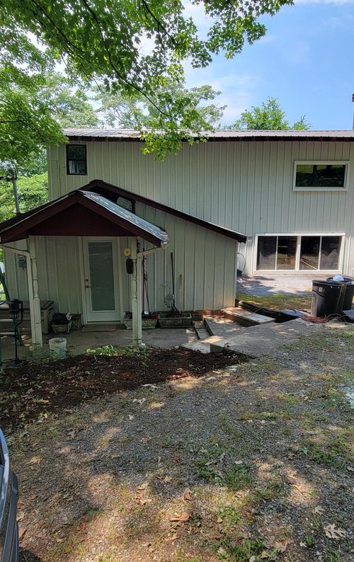 217 Glen Spoons Rd, Mooresburg, TN, 37811-2518 | Card Image