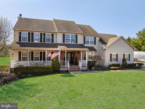 11 Nolan Dr, MILLSTONE TOWNSHIP, NJ, 08510-9416 | Card Image