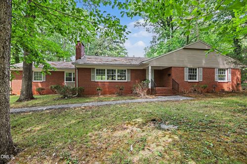 518 W Elk Street, Siler City, NC, 27344 | Card Image
