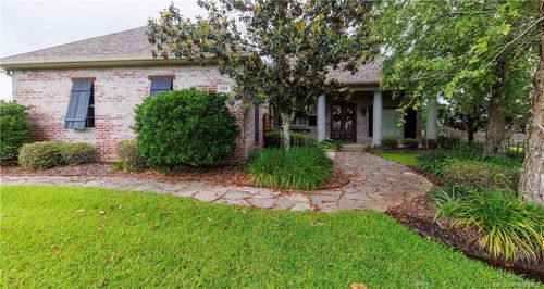 133 Zinfandel Dr, Lake Charles, LA, 70611-3971 | Card Image