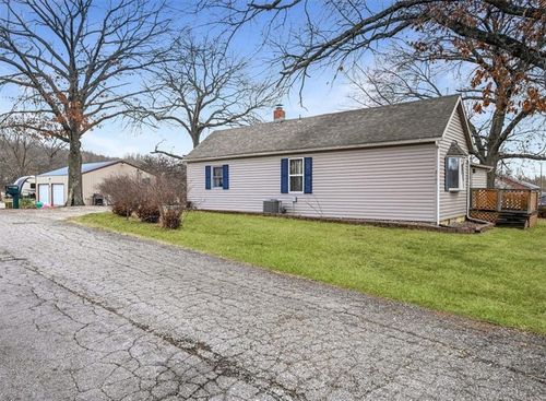 2101 S 16th St, Leavenworth, KS, 66048-4117 | Card Image