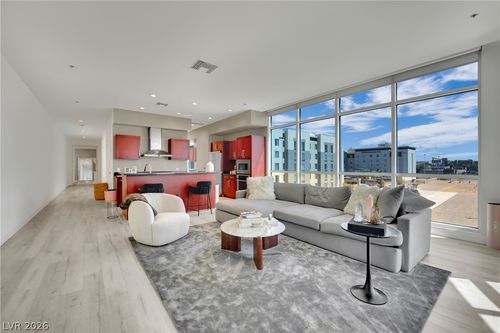 300-4575 Dean Martin Dr, Las Vegas, NV, 89103-8200 | Card Image