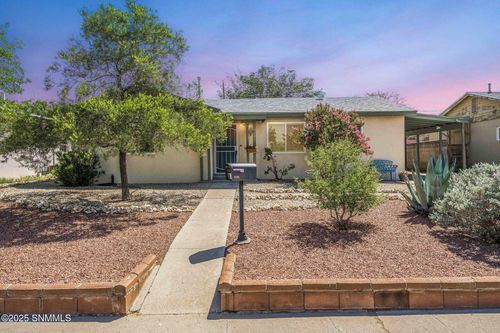1735 Baldwin Dr, Las Cruces, NM, 88001-5201 | Card Image