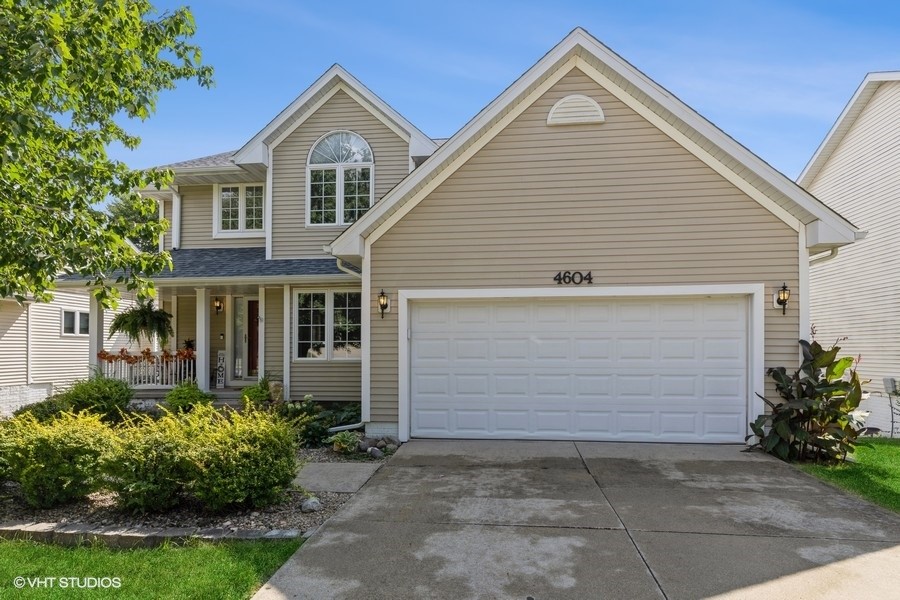 Waterford Dr, West Des Moines, IA 50265