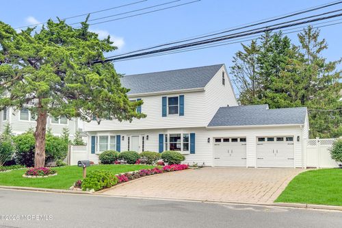 1706 Bay Ave, Point Pleasant Boro, NJ, 08742-4504 | Card Image