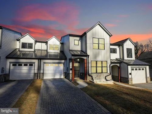 2019 S Kenmore St, ARLINGTON, VA, 22204-5320 | Card Image