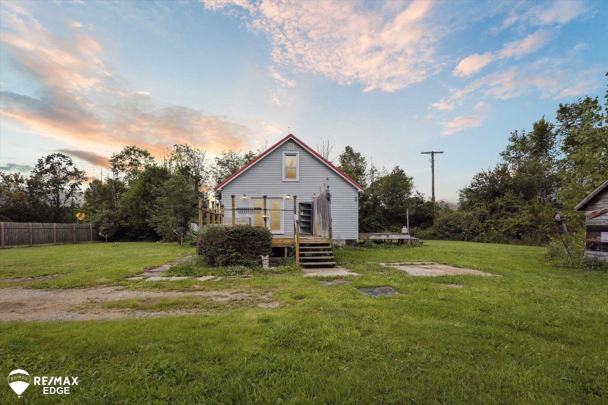Columbiaville Rd, Columbiaville, MI 48421