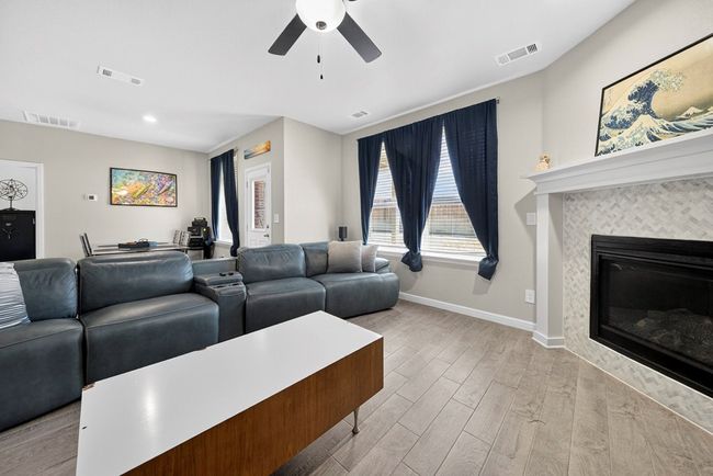 814 Founders Rd, House other with 3 bedrooms, 2 bathrooms and 2 parking in Midland TX | Image 6