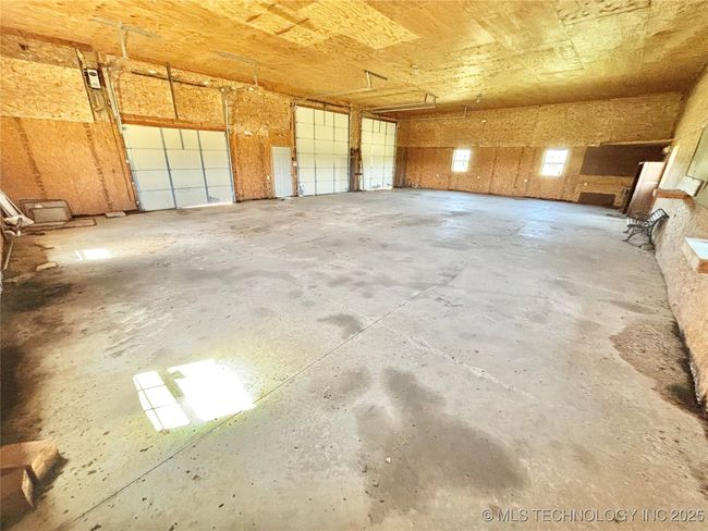 10054 W Perry Rd, House other with 3 bedrooms, 2 bathrooms and null parking in Stigler OK | Image 24