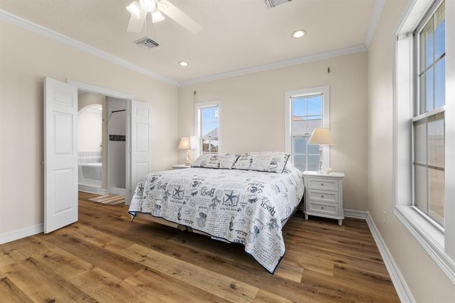 Primary Bedroom | Image 11