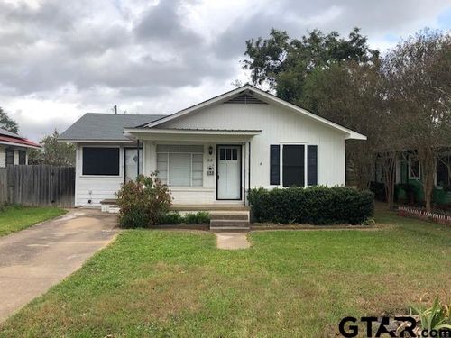 818 Howard St, Jacksonville, TX, 75766-3120 | Card Image