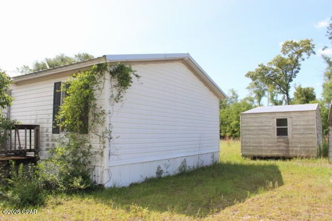 5929 Nichols Rd, House other with 3 bedrooms, 2 bathrooms and null parking in Bascom FL | Image 4