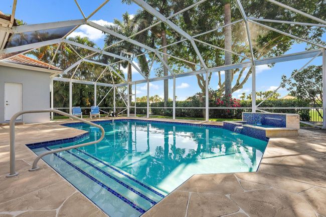 8774 Lakes Blvd, House other with 3 bedrooms, 3 bathrooms and null parking in West Palm Beach FL | Image 44