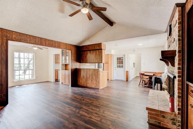21072 N Highway 36, House other with 4 bedrooms, 3 bathrooms and 2 parking in Brazoria TX | Image 9