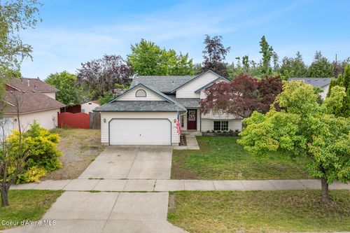 2048 Shawna, Coeur d'Alene, ID, 83815 | Card Image