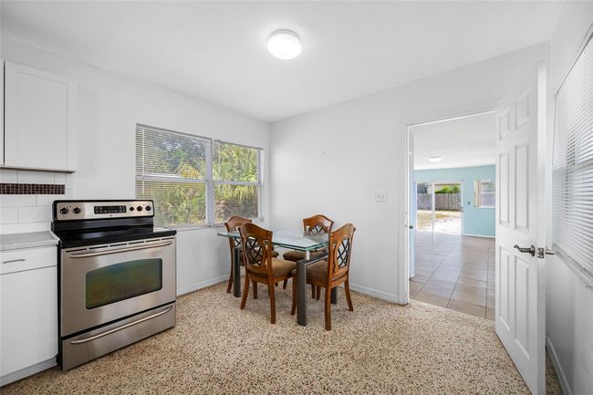 2350 38 Th Ave N, House other with 2 bedrooms, 2 bathrooms and null parking in ST PETERSBURG FL | Image 36
