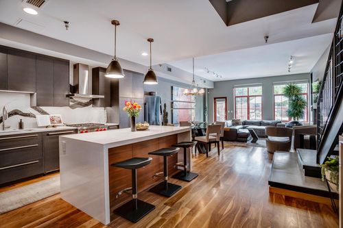 s108-600 S 2nd St, Minneapolis, MN, 55401-2144 | Card Image