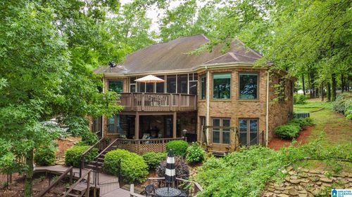 558 Eagle Pointe Ln, PELL CITY, AL, 35128-7263 | Card Image