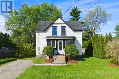 96 Cedar St, Brockville, ON, K6V5P5 | Card Image
