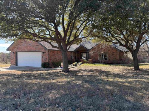 704 Amy Cir, Marble Falls, TX, 78654-4006 | Card Image