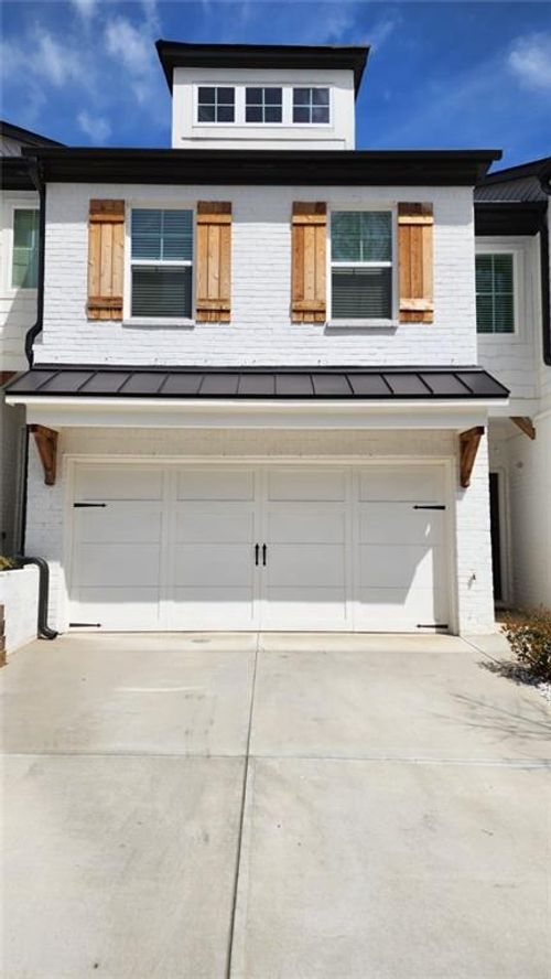 300 Auburn Valley Way, Auburn, GA, 30011-5001 | Card Image