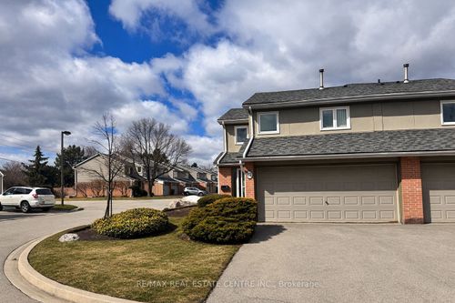 67-3079 5th Line W, Mississauga, ON, L5L3T1 | Card Image
