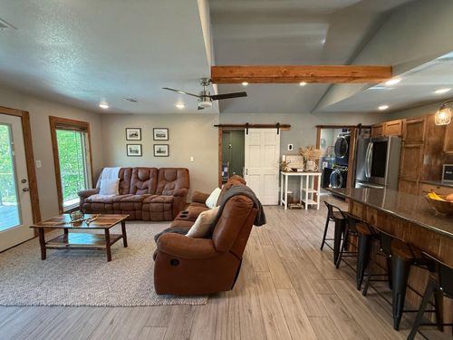 220 Timber Ridge Rd, Mammoth Spring, AR, 72554-8156 | Card Image